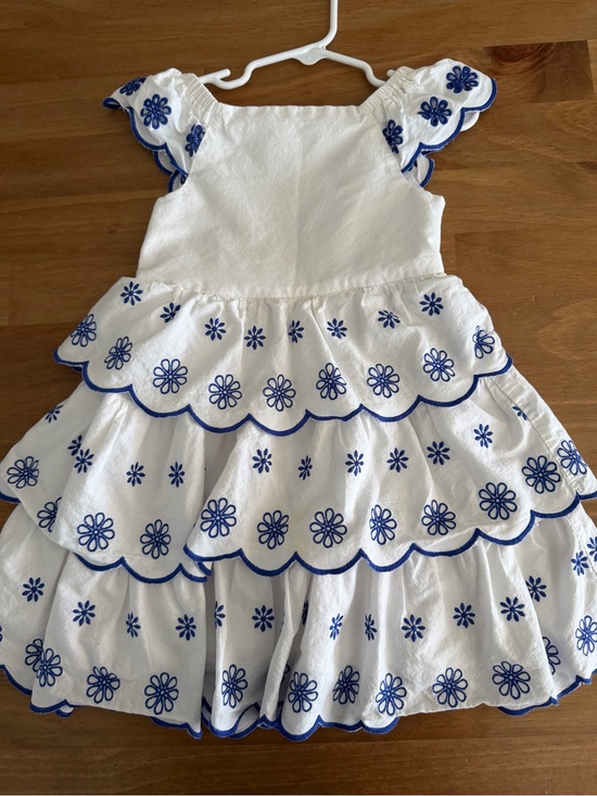 Counting Daisies Other - White & Blue Embroidered Ruffle Kids Dress Size 4T